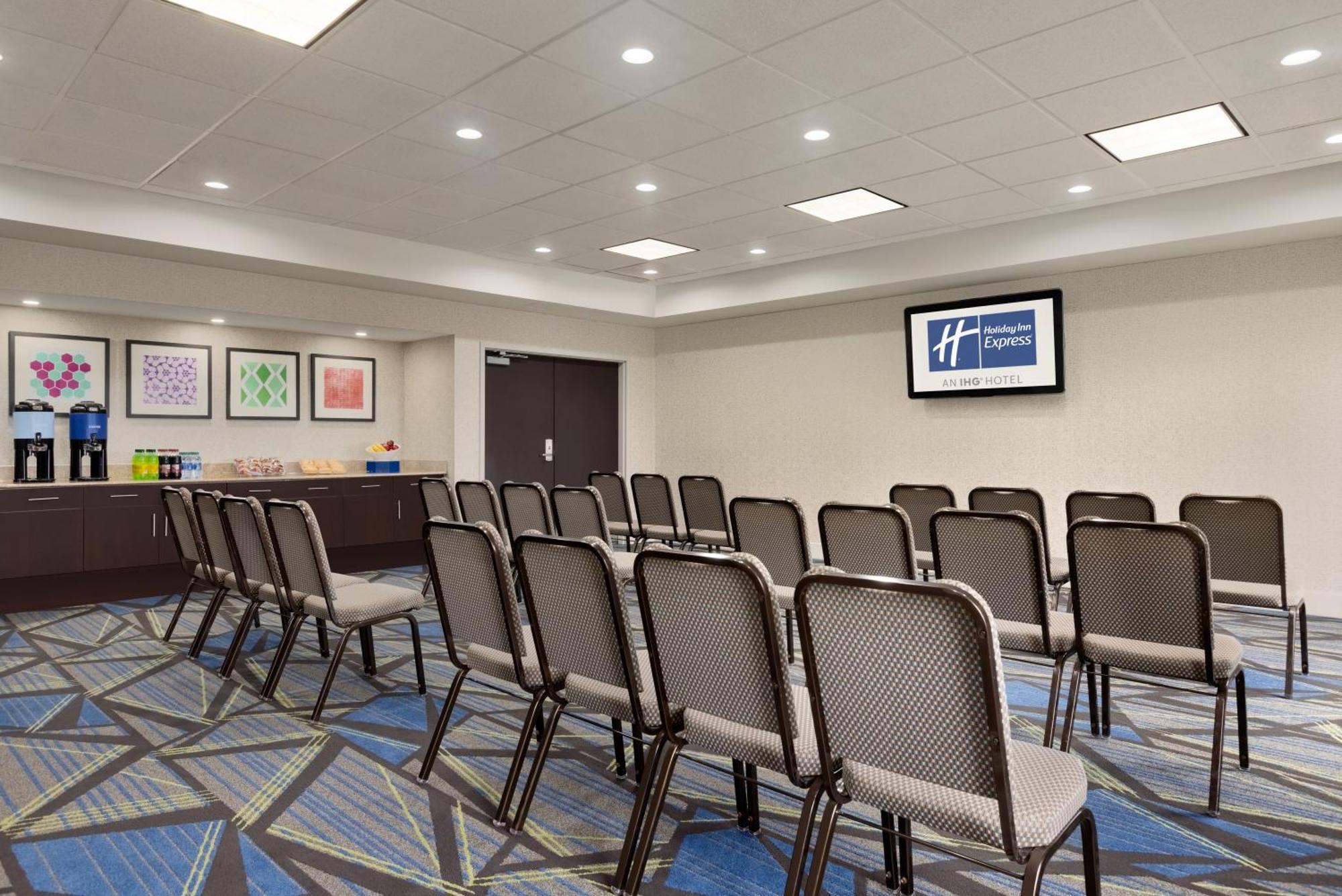 Holiday Inn Express Hotel & Suites Opelika Auburn By Ihg Zewnętrze zdjęcie