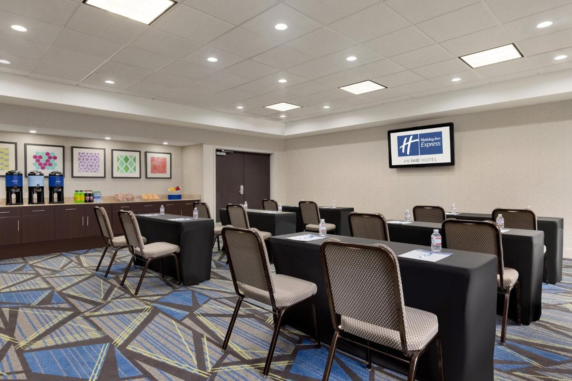 Holiday Inn Express Hotel & Suites Opelika Auburn By Ihg Zewnętrze zdjęcie
