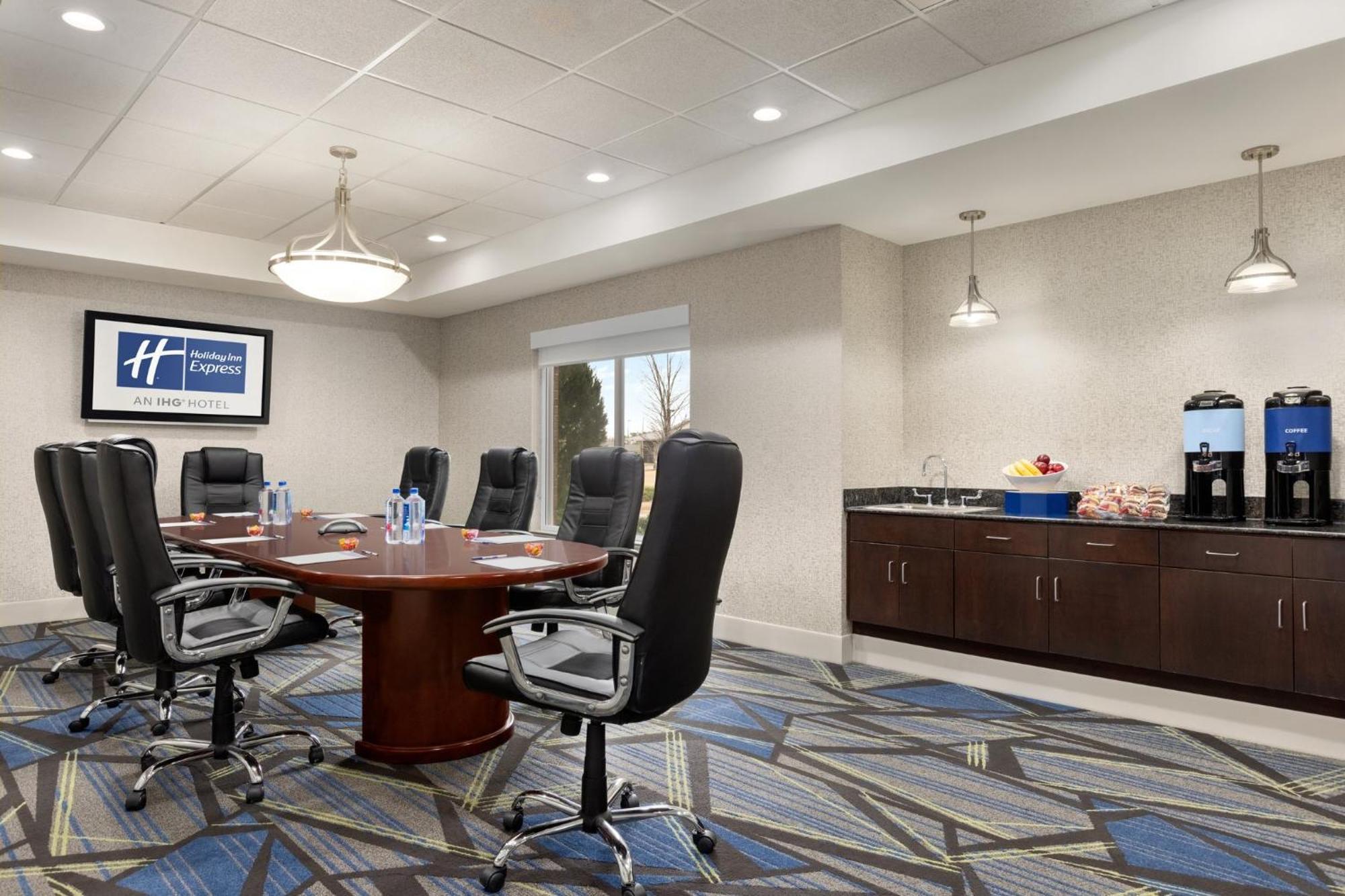 Holiday Inn Express Hotel & Suites Opelika Auburn By Ihg Zewnętrze zdjęcie