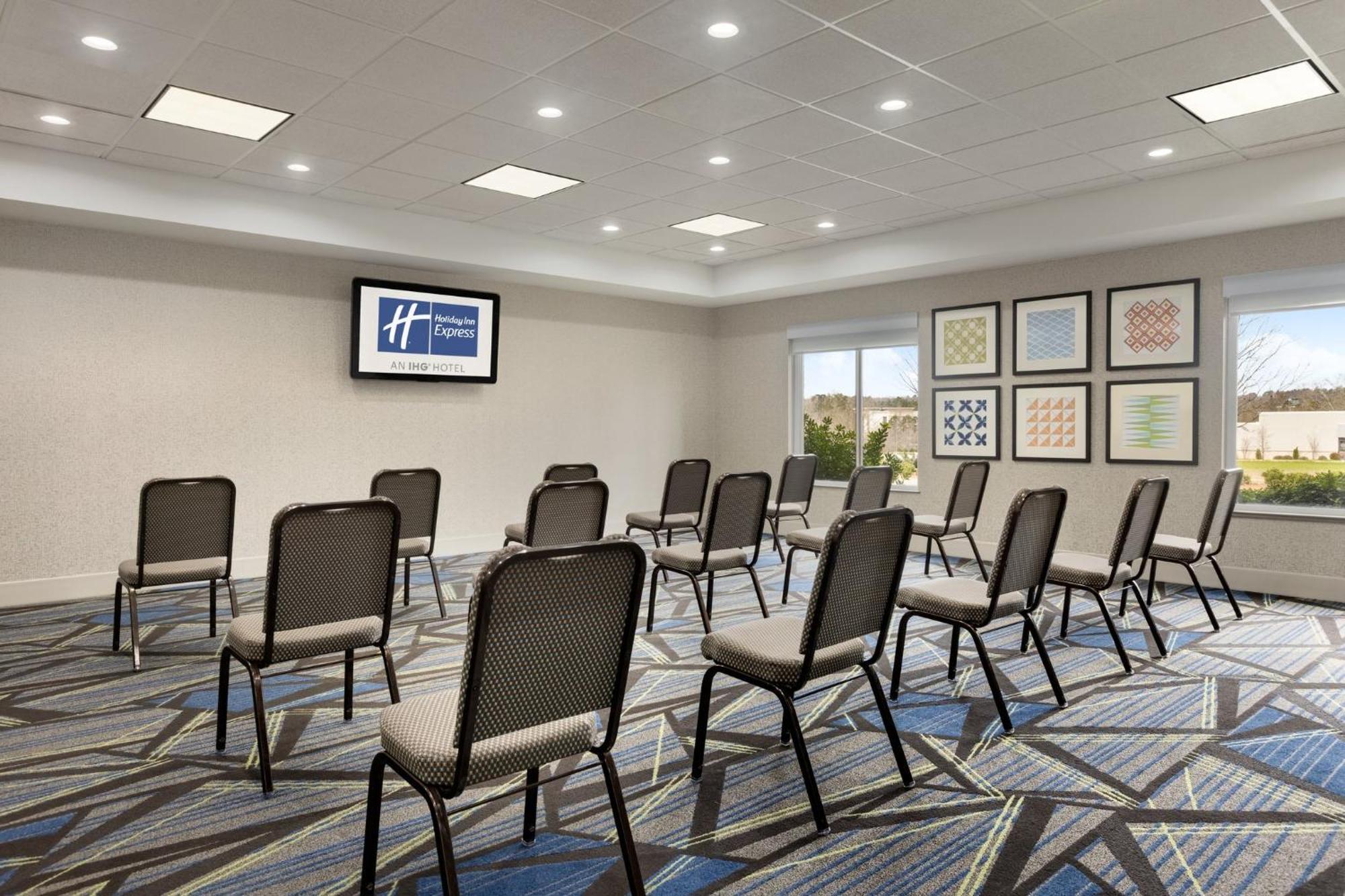 Holiday Inn Express Hotel & Suites Opelika Auburn By Ihg Zewnętrze zdjęcie