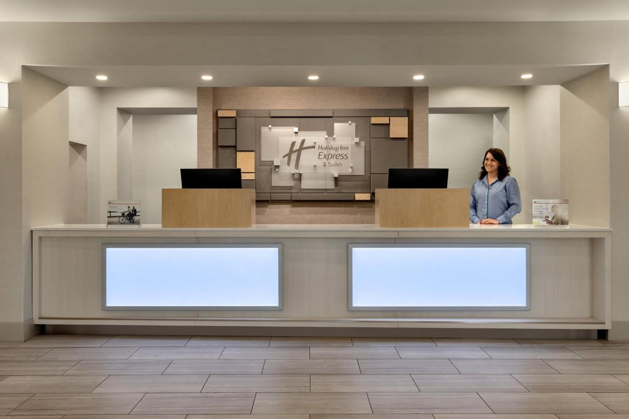 Holiday Inn Express Hotel & Suites Opelika Auburn By Ihg Zewnętrze zdjęcie
