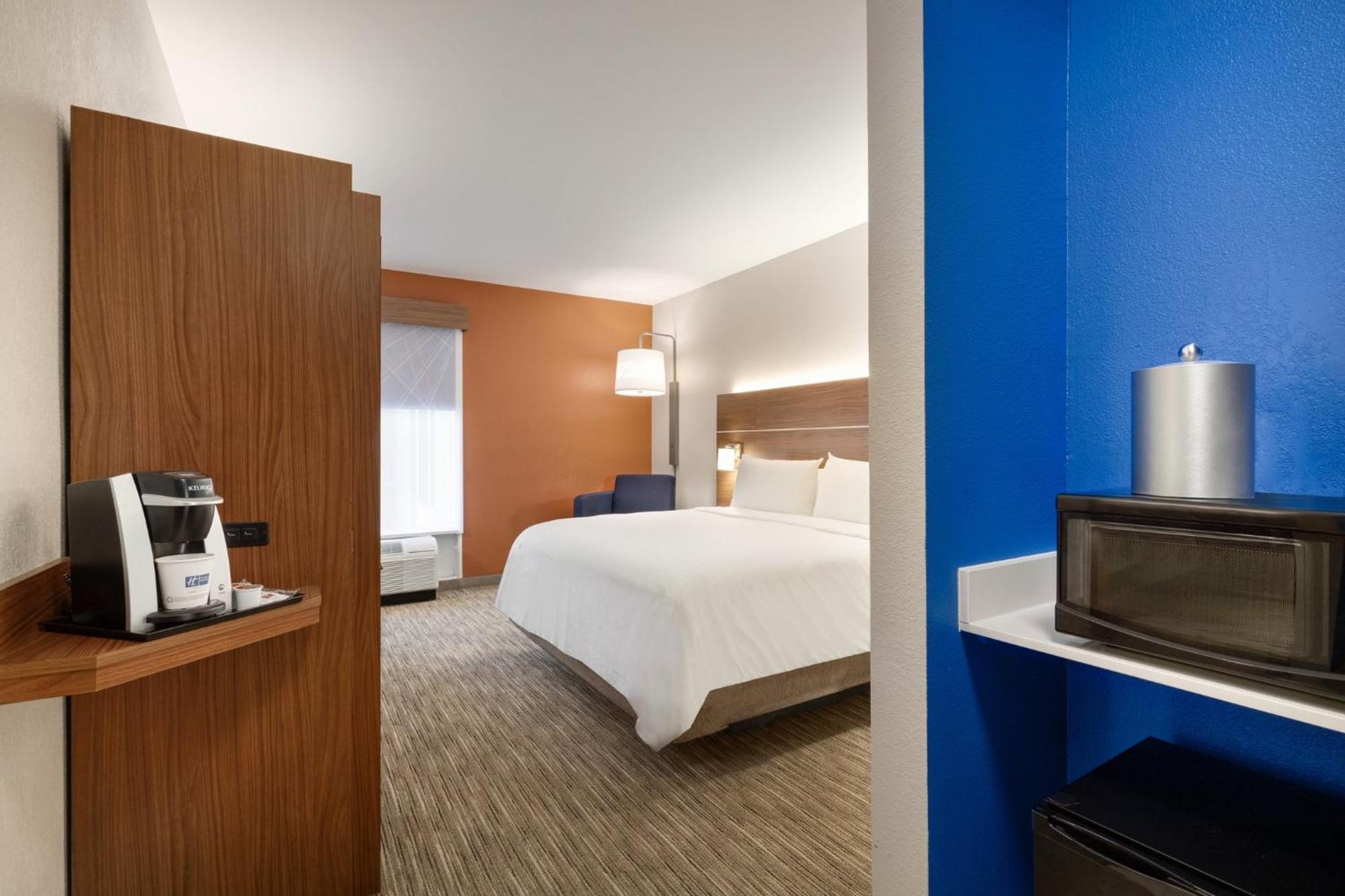 Holiday Inn Express Hotel & Suites Opelika Auburn By Ihg Zewnętrze zdjęcie